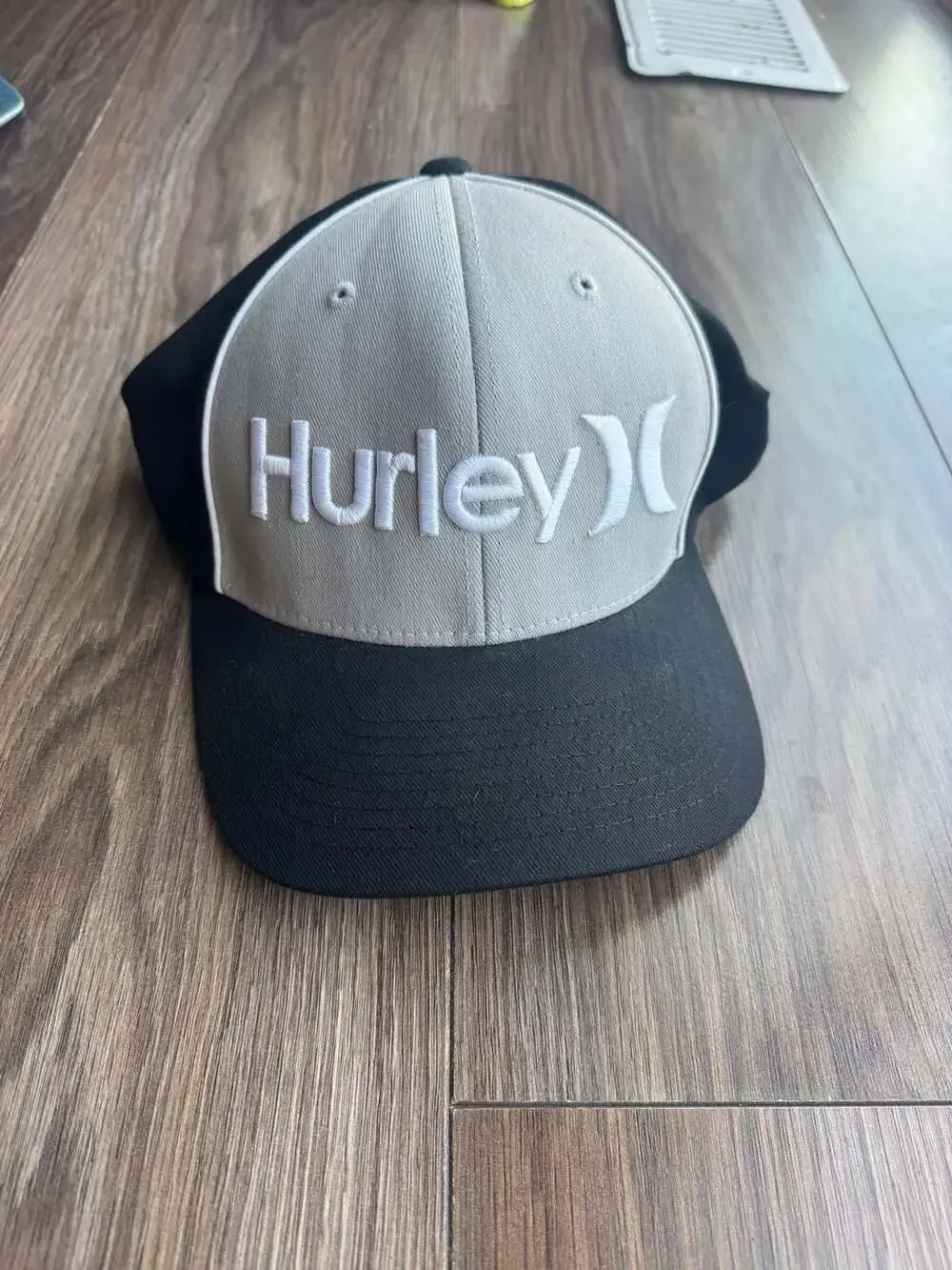 Hurley New Era 9Fifty Snapback Cap Gray Blue